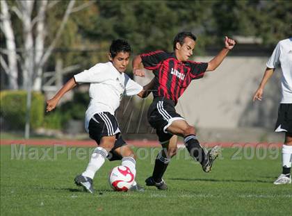 Thumbnail 2 in Chavez @ Lincoln photogallery.