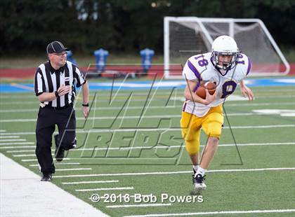 Thumbnail 2 in Lake Braddock @ West Potomac photogallery.