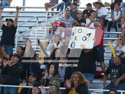 Thumbnail 3 in Godinez vs. Santa Maria (CIF SoCal Regional D2 Final) photogallery.