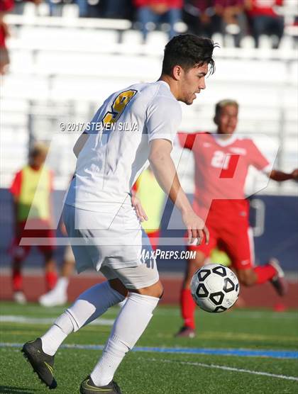 Thumbnail 3 in Godinez vs. Santa Maria (CIF SoCal Regional D2 Final) photogallery.