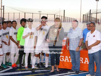 Thumbnail 3 in Godinez vs. Santa Maria (CIF SoCal Regional D2 Final) photogallery.