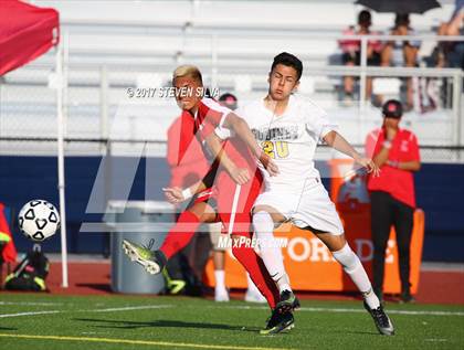 Thumbnail 3 in Godinez vs. Santa Maria (CIF SoCal Regional D2 Final) photogallery.