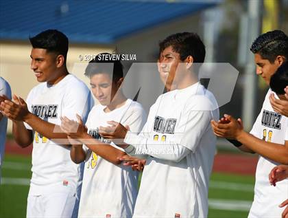 Thumbnail 2 in Godinez vs. Santa Maria (CIF SoCal Regional D2 Final) photogallery.