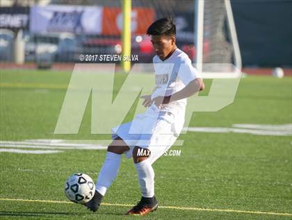 Thumbnail 2 in Godinez vs. Santa Maria (CIF SoCal Regional D2 Final) photogallery.