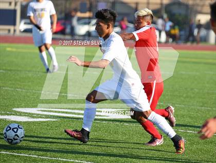 Thumbnail 1 in Godinez vs. Santa Maria (CIF SoCal Regional D2 Final) photogallery.