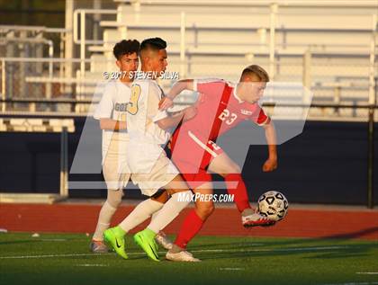 Thumbnail 1 in Godinez vs. Santa Maria (CIF SoCal Regional D2 Final) photogallery.