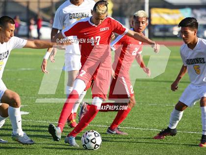 Thumbnail 2 in Godinez vs. Santa Maria (CIF SoCal Regional D2 Final) photogallery.