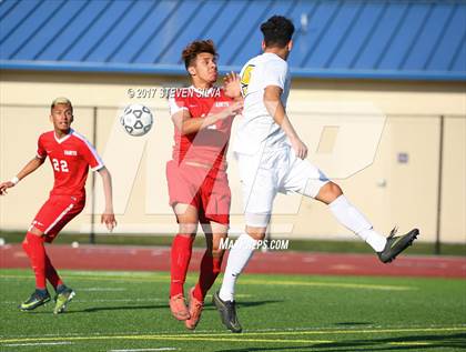 Thumbnail 3 in Godinez vs. Santa Maria (CIF SoCal Regional D2 Final) photogallery.