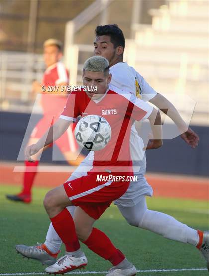 Thumbnail 2 in Godinez vs. Santa Maria (CIF SoCal Regional D2 Final) photogallery.