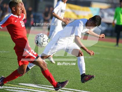 Thumbnail 1 in Godinez vs. Santa Maria (CIF SoCal Regional D2 Final) photogallery.
