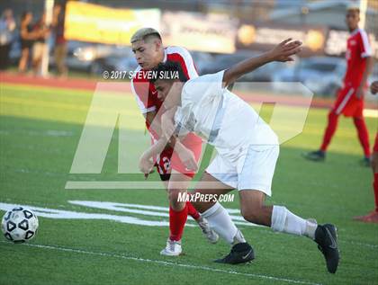 Thumbnail 1 in Godinez vs. Santa Maria (CIF SoCal Regional D2 Final) photogallery.