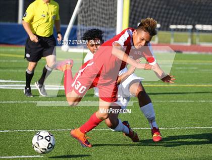 Thumbnail 3 in Godinez vs. Santa Maria (CIF SoCal Regional D2 Final) photogallery.