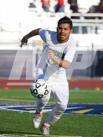 Thumbnail 1 in Godinez vs. Santa Maria (CIF SoCal Regional D2 Final) photogallery.