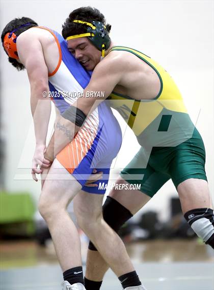 Thumbnail 1 in Marvin Ridge @ Independence photogallery.