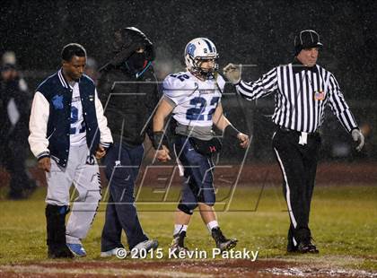 Thumbnail 1 in Middletown @ North Haven (CIAC Class L Quarterfinal) photogallery.