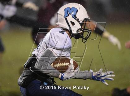 Thumbnail 1 in Middletown @ North Haven (CIAC Class L Quarterfinal) photogallery.