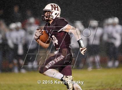 Thumbnail 1 in Middletown @ North Haven (CIAC Class L Quarterfinal) photogallery.