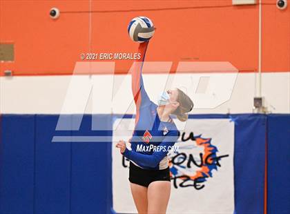 Thumbnail 2 in University City @ Clairemont photogallery.