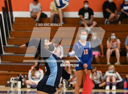 Thumbnail 2 in University City @ Clairemont photogallery.