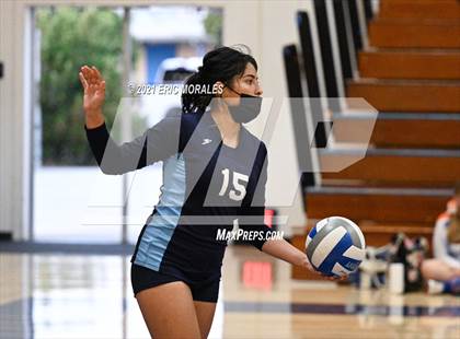 Thumbnail 3 in University City @ Clairemont photogallery.