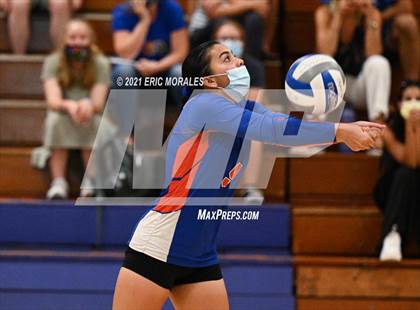 Thumbnail 3 in University City @ Clairemont photogallery.
