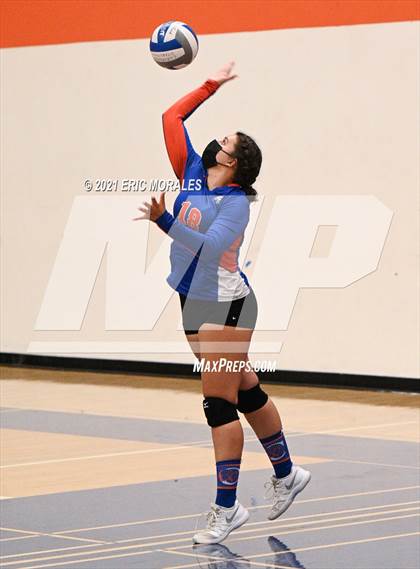 Thumbnail 3 in University City @ Clairemont photogallery.