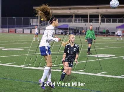 Thumbnail 3 in Bonney Lake vs Auburn Riverside (WIAA WCD/SW District Playoff) photogallery.