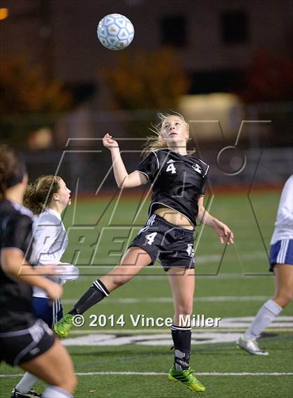 Thumbnail 1 in Bonney Lake vs Auburn Riverside (WIAA WCD/SW District Playoff) photogallery.