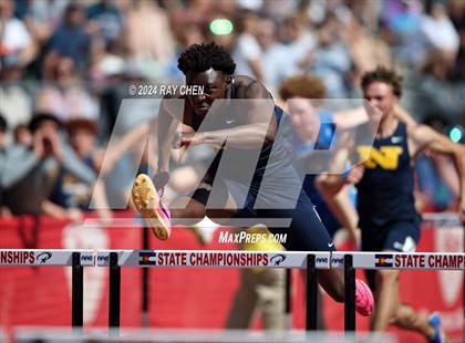 Thumbnail 2 in CHSAA State Championships (Hurdles) photogallery.