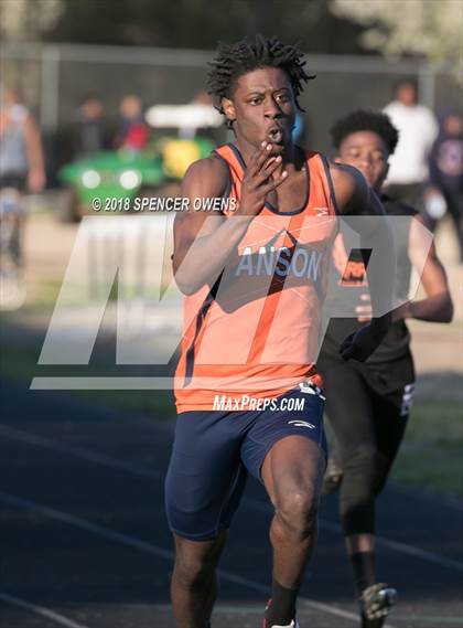 Thumbnail 1 in David W. Butler Home Meet photogallery.