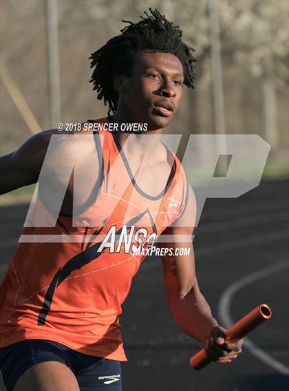 Thumbnail 2 in David W. Butler Home Meet photogallery.