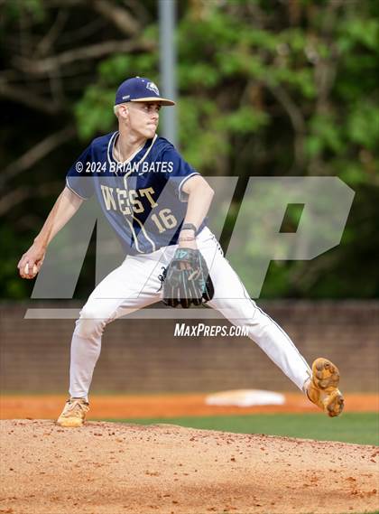 Thumbnail 3 in West Forsyth vs. Peachtree Ridge photogallery.