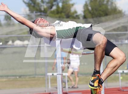 Thumbnail 2 in Folsom/Oak Ridge @ Granite Bay photogallery.