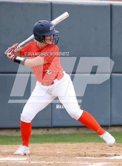 Thumbnail 1 in Lone Star @ Wakeland photogallery.