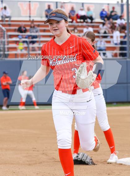 Thumbnail 1 in Lone Star @ Wakeland photogallery.