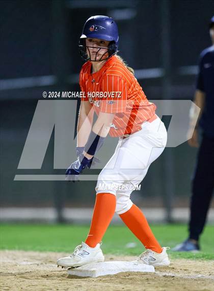 Thumbnail 1 in Lone Star @ Wakeland photogallery.