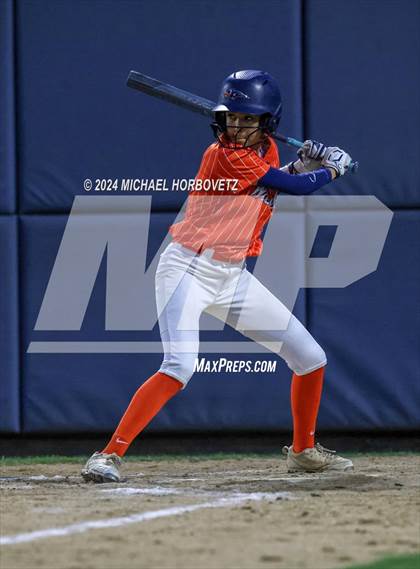 Thumbnail 2 in Lone Star @ Wakeland photogallery.