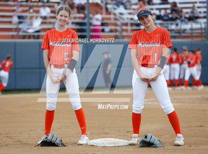 Thumbnail 1 in Lone Star @ Wakeland photogallery.