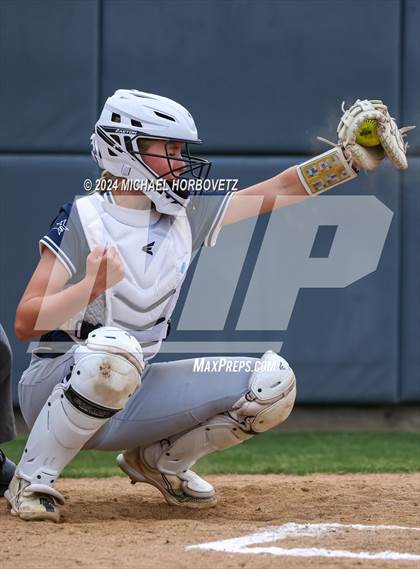 Thumbnail 3 in Lone Star @ Wakeland photogallery.