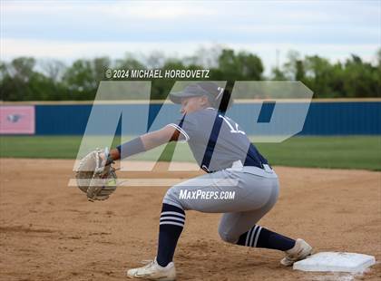 Thumbnail 3 in Lone Star @ Wakeland photogallery.