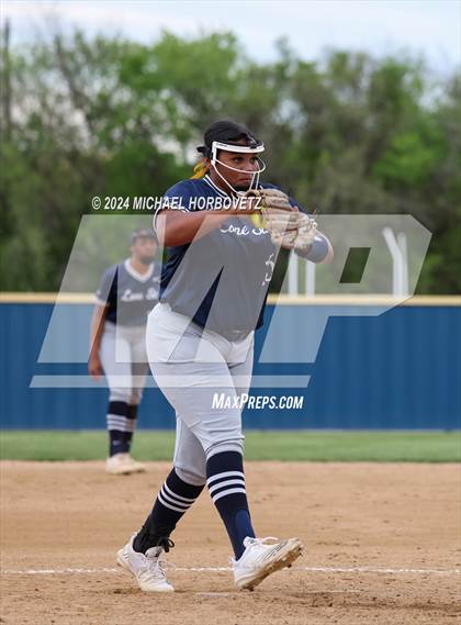 Thumbnail 1 in Lone Star @ Wakeland photogallery.