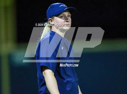 Thumbnail 3 in Lone Star @ Wakeland photogallery.