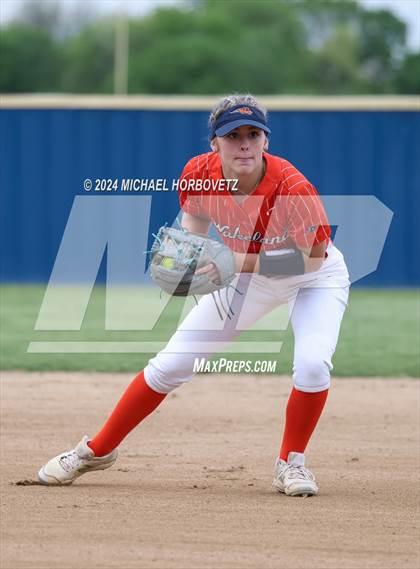 Thumbnail 3 in Lone Star @ Wakeland photogallery.