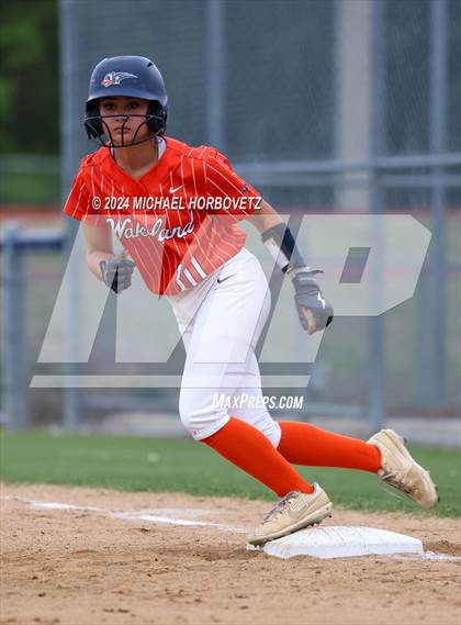 Thumbnail 1 in Lone Star @ Wakeland photogallery.