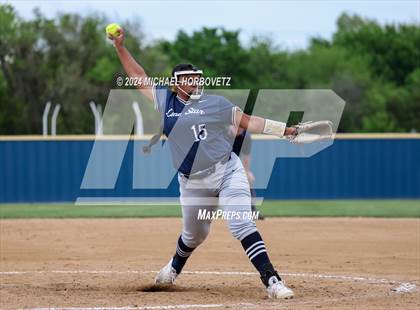 Thumbnail 1 in Lone Star @ Wakeland photogallery.