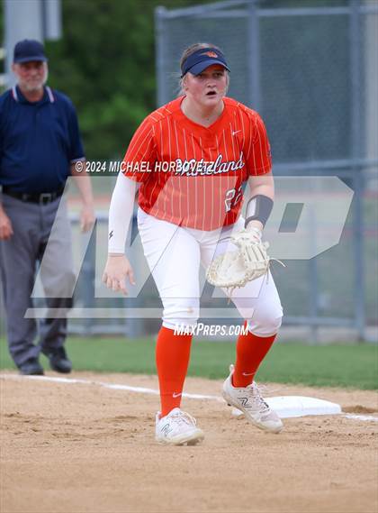Thumbnail 1 in Lone Star @ Wakeland photogallery.