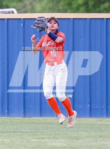Thumbnail 1 in Lone Star @ Wakeland photogallery.