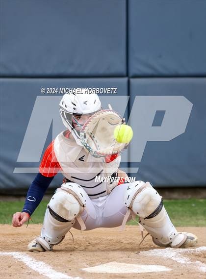 Thumbnail 2 in Lone Star @ Wakeland photogallery.