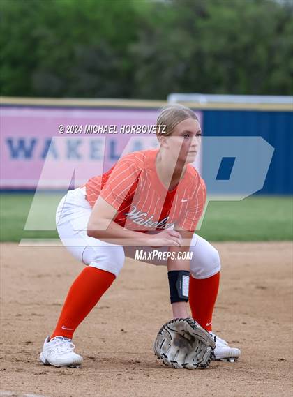 Thumbnail 2 in Lone Star @ Wakeland photogallery.