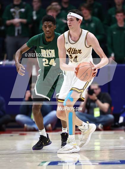 Thumbnail 2 in St. Vincent-St. Mary vs Archbishop Alter (OHSAA D2 Semifinal) photogallery.
